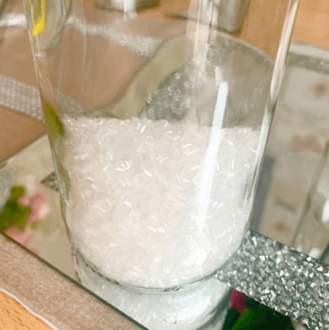 Flower Bottle Vase Centrepiece Ornament