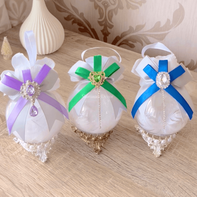 Christmas Bauble Ornaments 